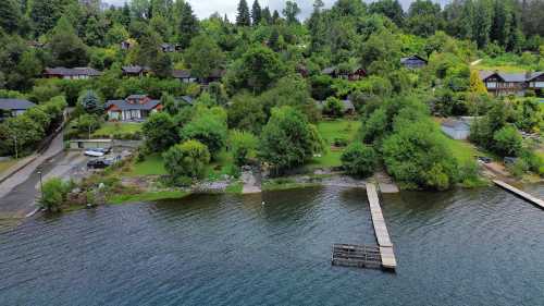 Arriendo Casa Hinojal orilla de Lago Villarrica